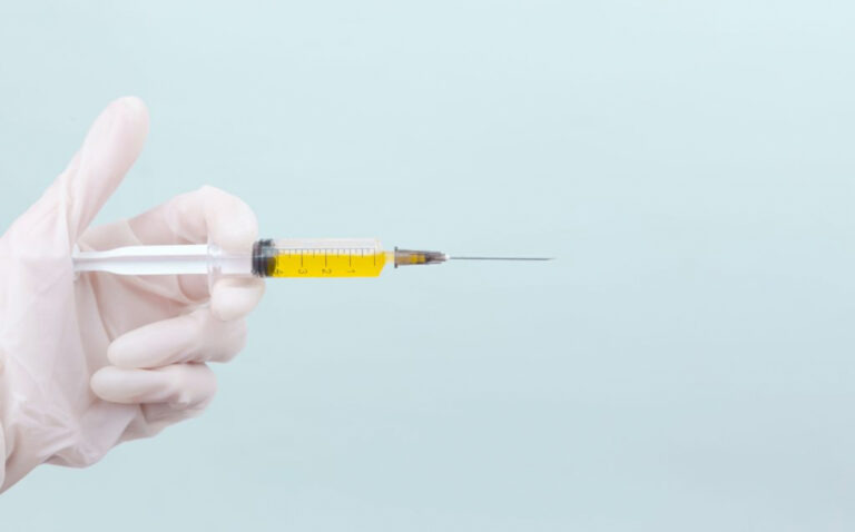 ADE (aggravation dépendante des anticorps) : aggravation de l’infection par les anticorps monoclonaux et les vaccins !